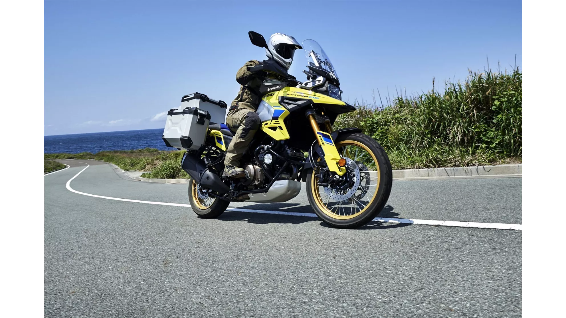 Suzuki V-Strom 1050DE - Image 18 Suzuki V-Strom 1050DE - Image 18