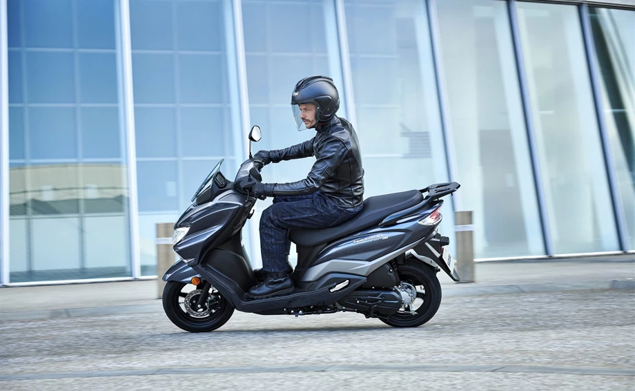 Suzuki Burgman Street 125EX Bild 13: Suzuki Burgman Street 125EX