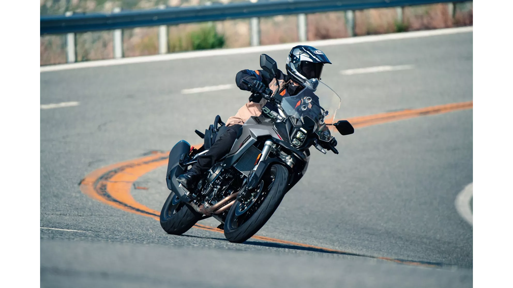 Suzuki V-Strom 800 2025 - Image 8 Suzuki V-Strom 800 2025 - Image 8