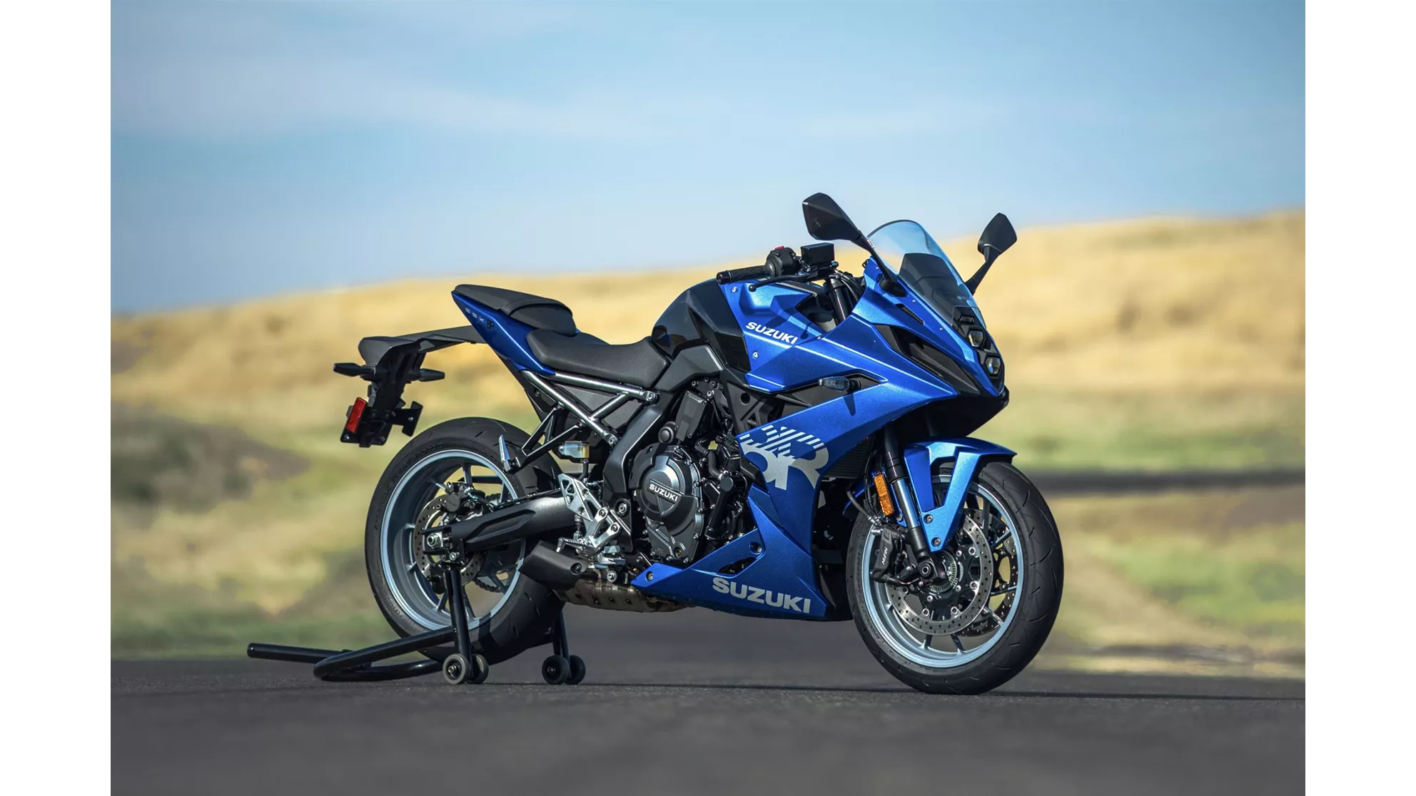 Suzuki GSX-8R - Image 3 Suzuki GSX-8R - Image 3