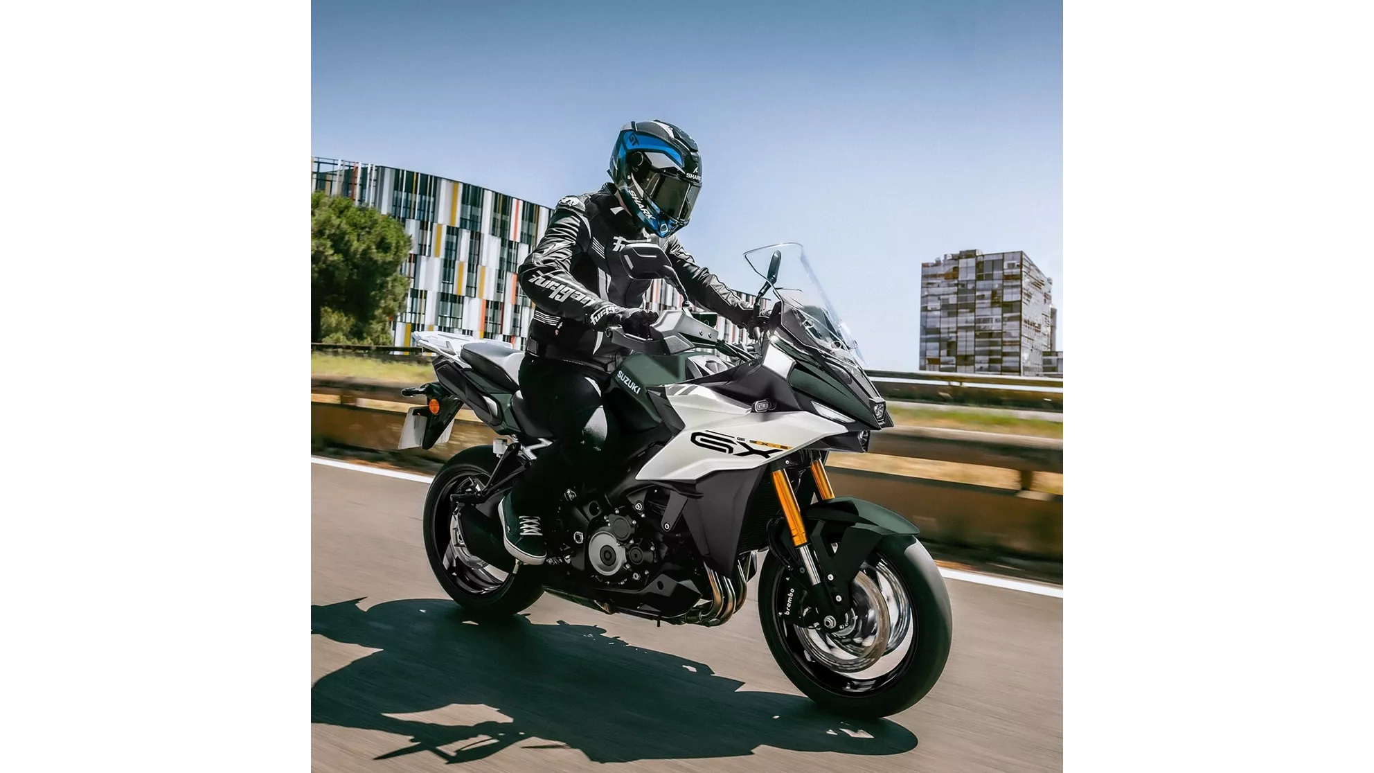 Suzuki GSX-S1000GX - Image 6 Suzuki GSX-S1000GX - Image 6