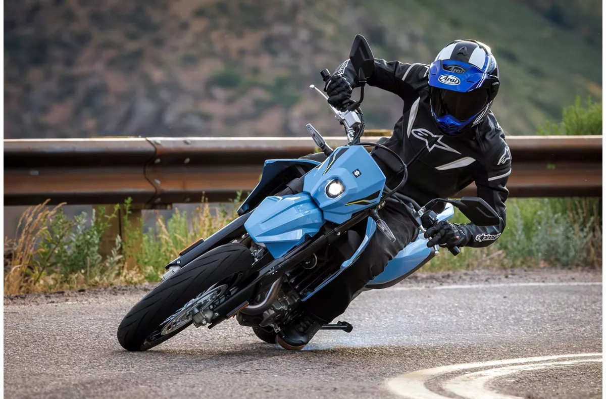 Suzuki DR-Z4SM Suzuki DR-Z4SM