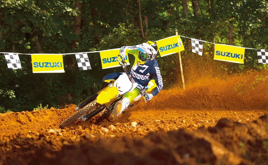 Suzuki RM-Z450 Bild 3: Suzuki RM-Z450
