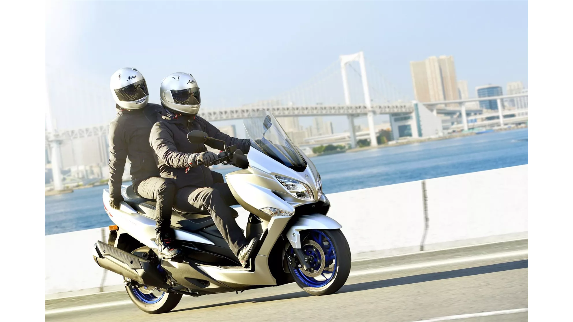 Suzuki Burgman 400 - Image 1 Suzuki Burgman 400 - Image 1