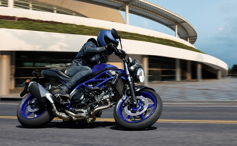 Suzuki SV650 Bild 4: Suzuki SV650