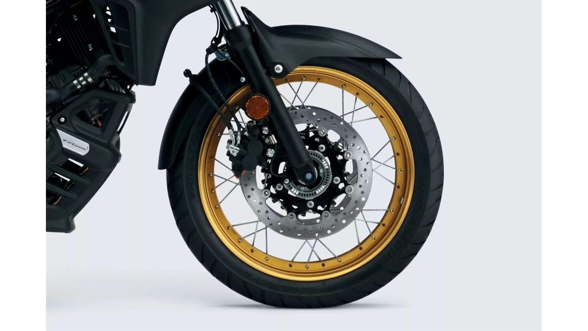 Suzuki V-Strom 650 XT - Image 5 Suzuki V-Strom 650 XT - Image 5