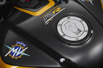 MV Agusta Dragster 800 RR SCS 2025 - Bild 12