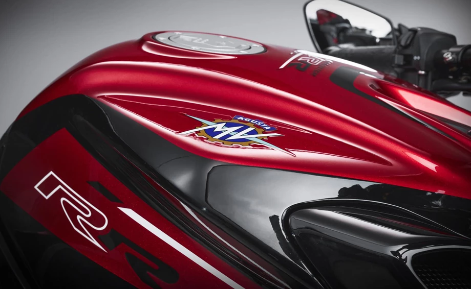MV Agusta Dragster 800 RR SCS Bild 19: MV Agusta Dragster 800 RR SCS