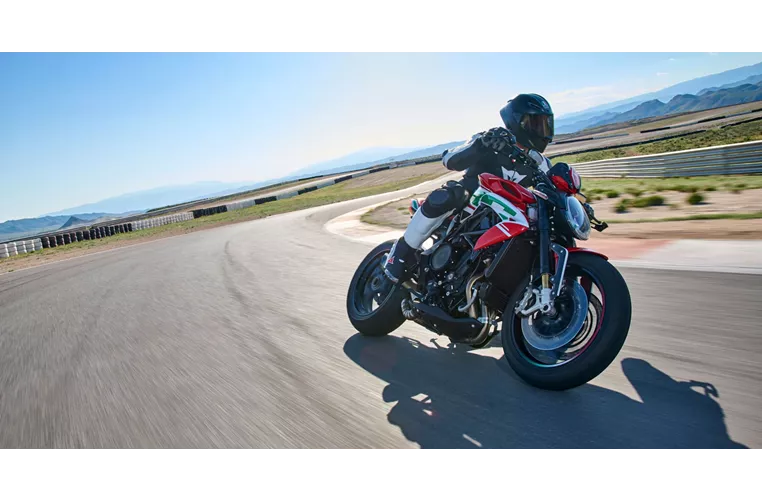 MV Agusta Dragster 800 RC SCS 2025 MV Agusta Dragster 800 RC SCS 2025