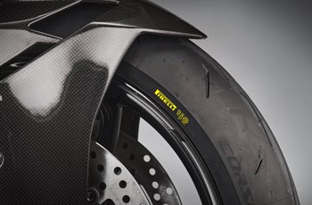 MV Agusta F3 RR 2025 - Bild 27