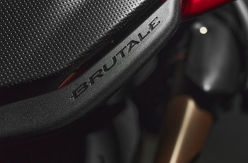 MV Agusta Brutale 800 R 2025 - Bild 11 MV Agusta Brutale 800 R 2025 - Bild 11