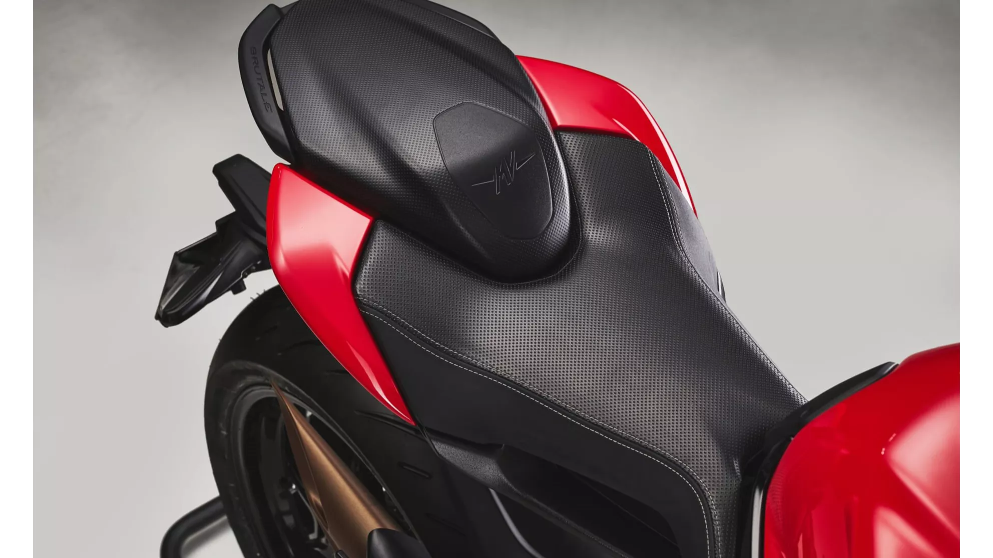 MV Agusta Brutale 800 R - Image 11 MV Agusta Brutale 800 R - Image 11
