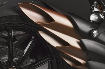 MV Agusta Dragster 800 R 2025 - Bild 15