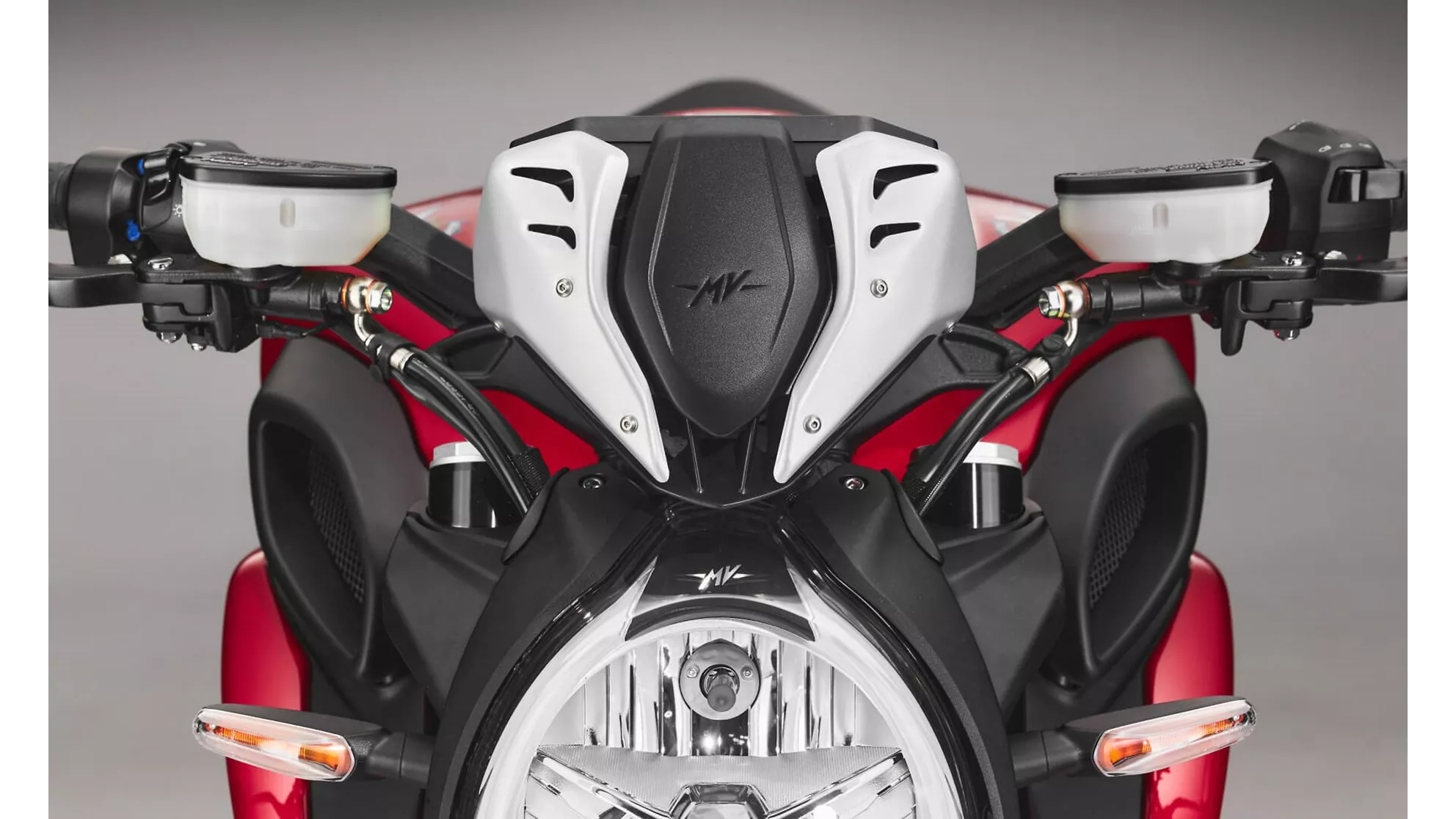 MV Agusta Dragster 800 R - Image 14 MV Agusta Dragster 800 R - Image 14
