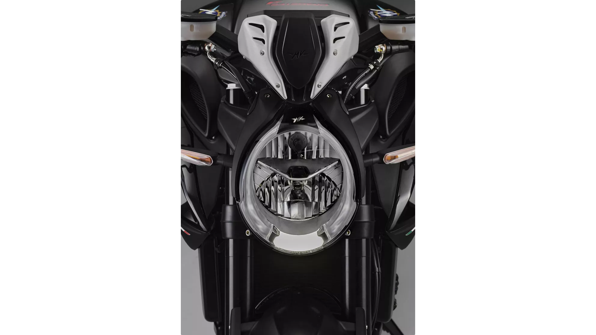 MV Agusta Dragster 800 R - Image 16 MV Agusta Dragster 800 R - Image 16