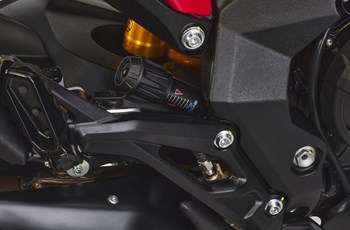 MV Agusta Turismo Veloce 800 R 2025 - Bild 21