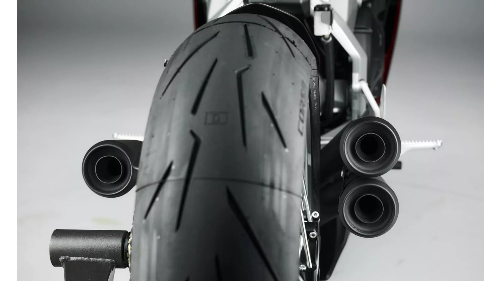 MV Agusta Superveloce 98 - Image 18 MV Agusta Superveloce 98 - Image 18