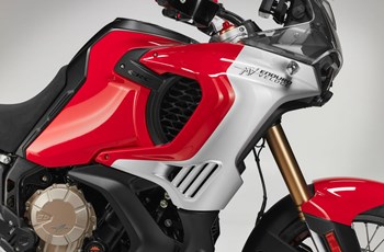 MV Agusta Enduro Veloce 2025 - Bild 16