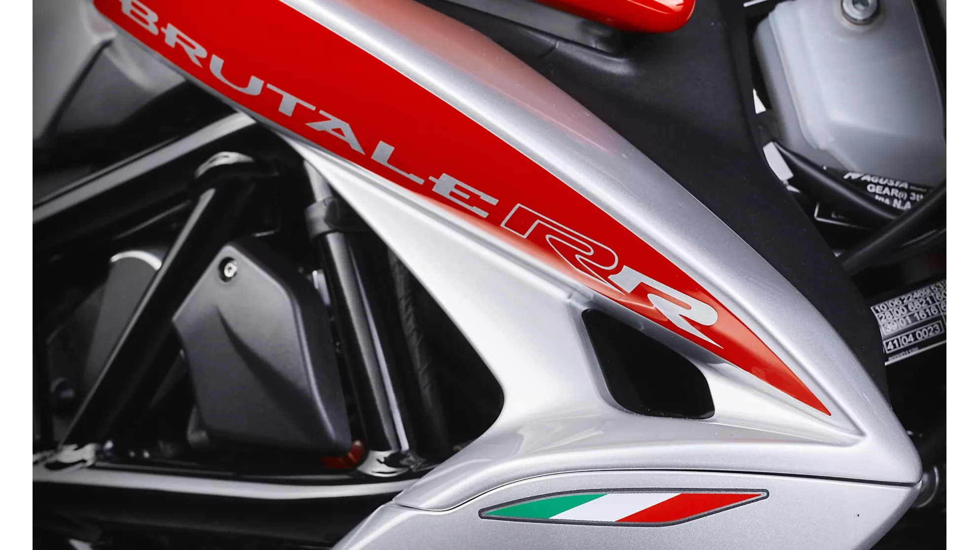 MV Agusta Brutale RR Ottantesimo - Image 7 MV Agusta Brutale RR Ottantesimo - Image 7