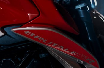 MV Agusta Brutale RR Ottantesimo 2025 - Bild 10