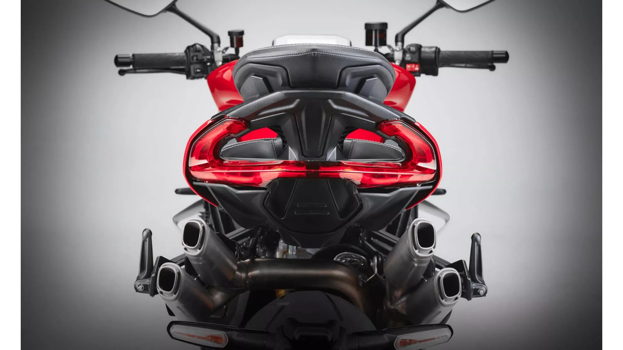 MV Agusta Brutale 1000 Ottantesimo - Slika 12 MV Agusta Brutale 1000 Ottantesimo - Slika 12
