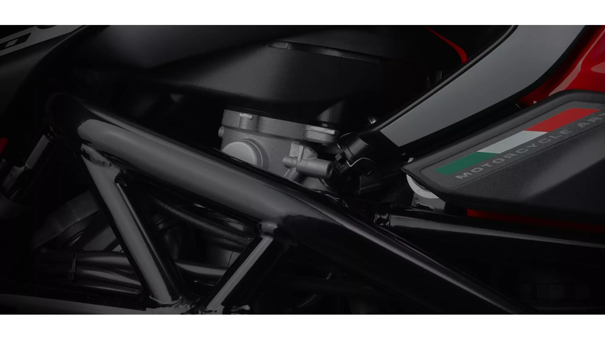 MV Agusta Brutale 1000 RR Ottantesimo - Image 15 MV Agusta Brutale 1000 RR Ottantesimo - Image 15