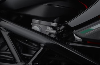 MV Agusta Brutale 1000 RR Ottantesimo 2025 - Bild 17