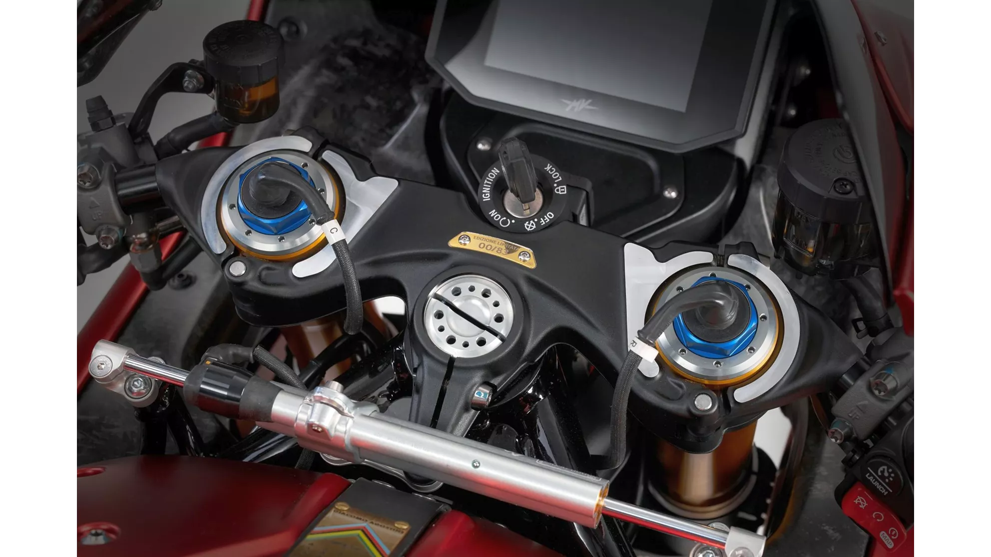 MV Agusta Superveloce 1000 Ago - Image 10 MV Agusta Superveloce 1000 Ago - Image 10