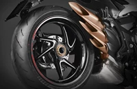 MV Agusta Brutale 800 RR 2025 - Bild 13 MV Agusta Brutale 800 RR 2025 - Bild 13
