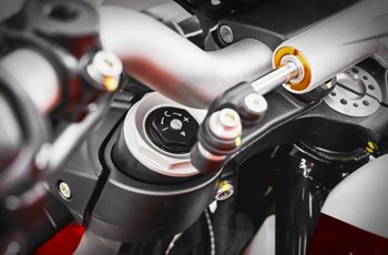 MV Agusta Brutale 800 RR 2025 - Bild 23 MV Agusta Brutale 800 RR 2025 - Bild 23