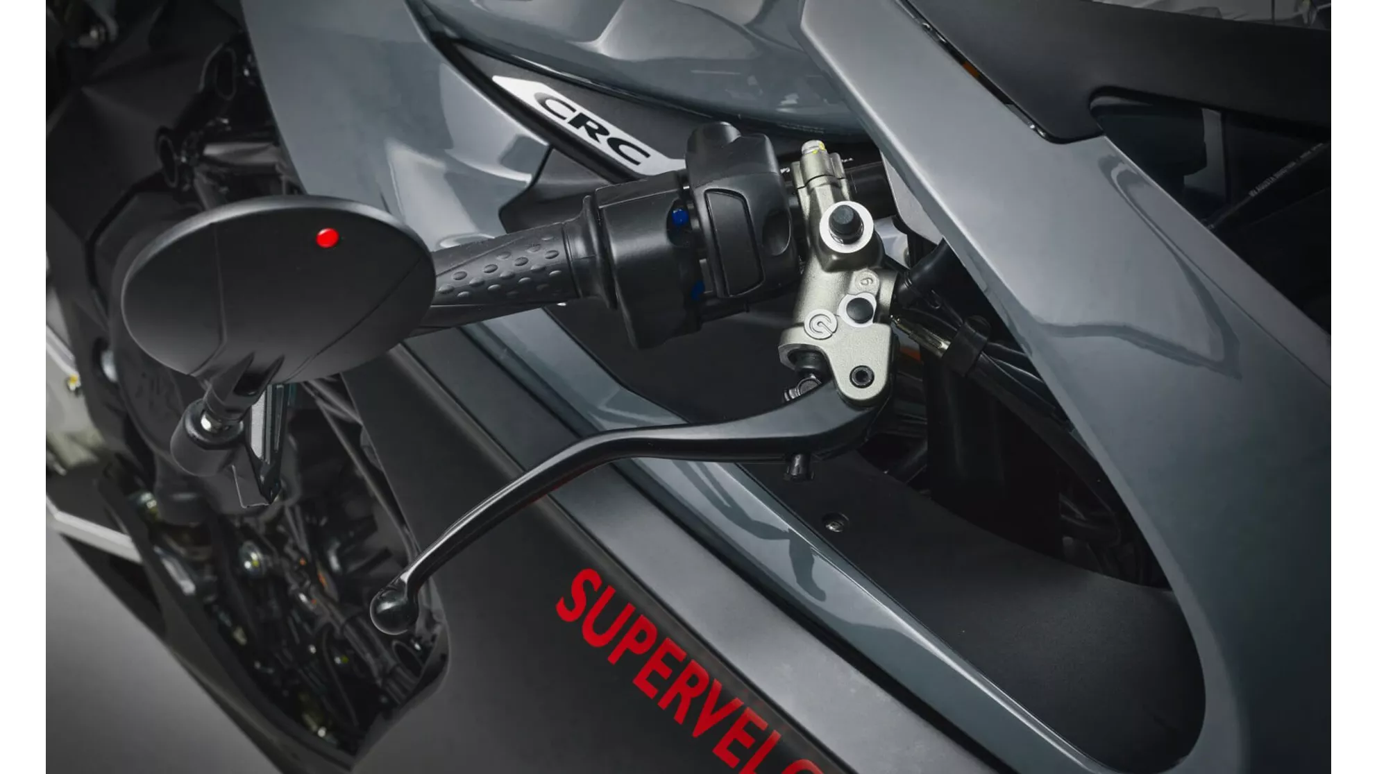 MV Agusta Superveloce 800 - Image 10 MV Agusta Superveloce 800 - Image 10