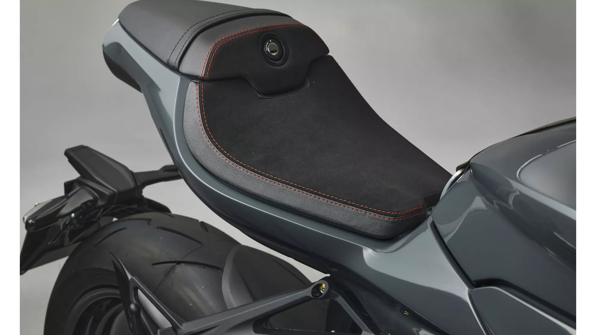 MV Agusta Superveloce 800 - Image 16 MV Agusta Superveloce 800 - Image 16