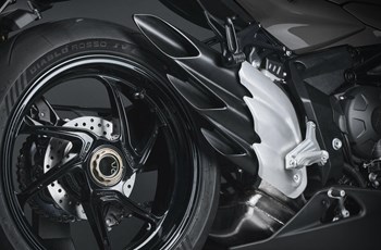 MV Agusta Superveloce 800 2025 - Bild 19 MV Agusta Superveloce 800 2025 - Bild 19