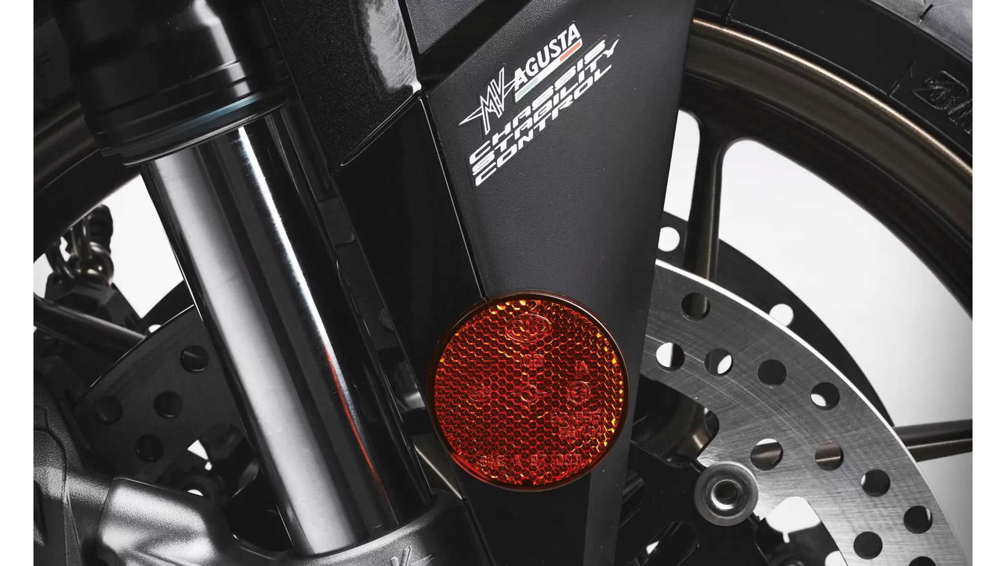 MV Agusta Turismo Veloce 800 Lusso SCS - Image 13 MV Agusta Turismo Veloce 800 Lusso SCS - Image 13