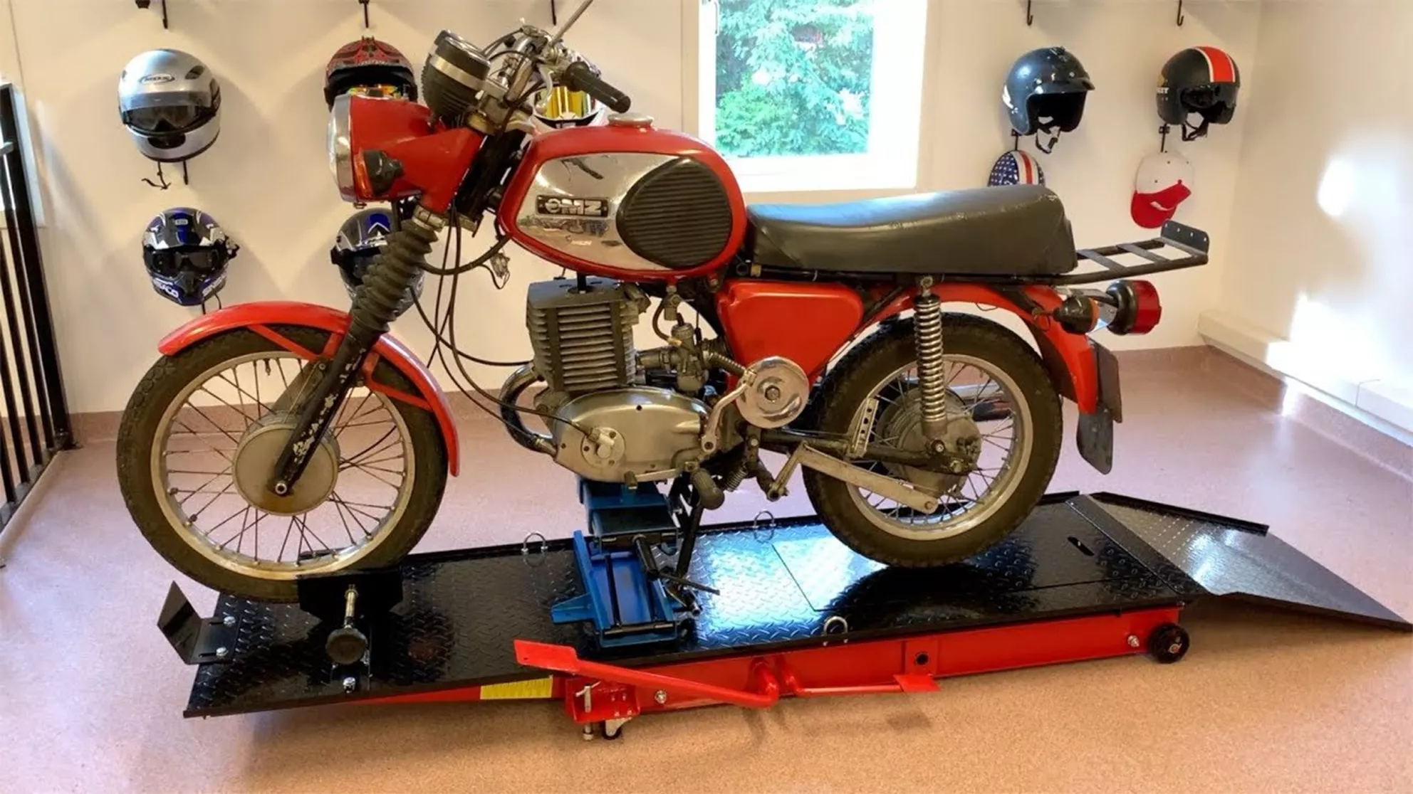 MZ TS 250/1 - Image 1 MZ TS 250/1 - Image 1