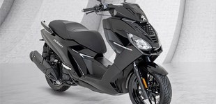 Peugeot Pulsion 125 Active 2025 vs Honda PCX125 2025