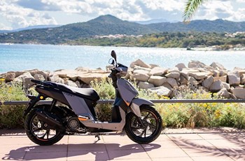 Peugeot Tweet 125 GT 2025 - Bild 7 Peugeot Tweet 125 GT 2025 - Bild 7