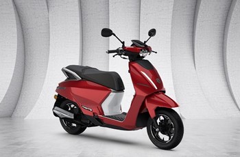 Peugeot New Django 125 Allure 2025 - Bild 3