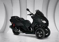 Peugeot Metropolis Black Edition 2025