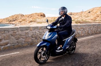 Peugeot Tweet 125 2025 - Bild 5