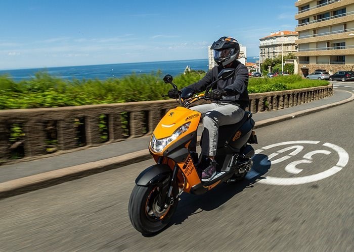 Peugeot Streetzone 50 10" Naked