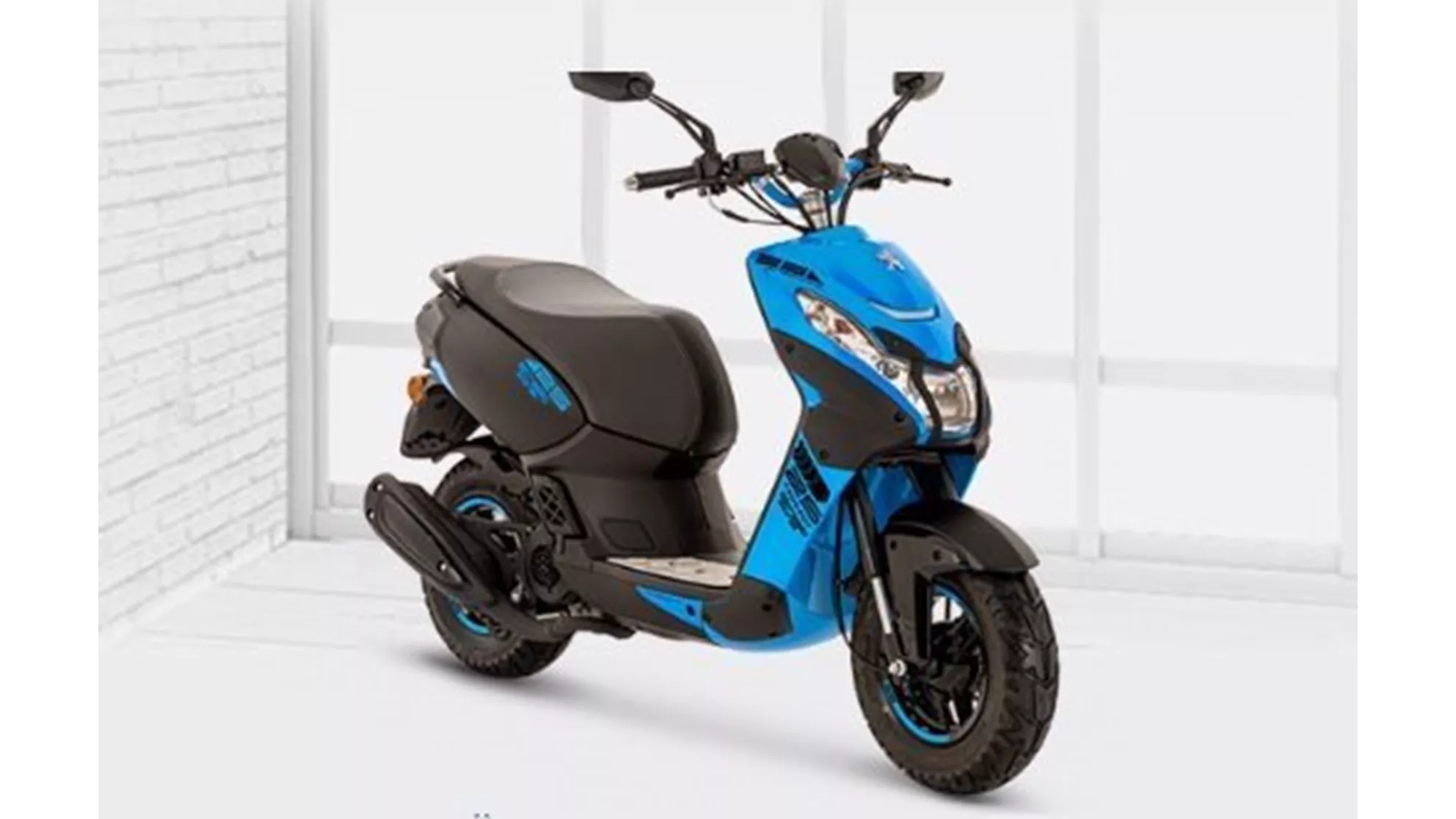 Peugeot Streetzone 50 10" Naked - Image 2 Peugeot Streetzone 50 10" Naked - Image 2