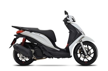Piaggio Medley 125 S 2025 - Bild 2 Piaggio Medley 125 S 2025 - Bild 2