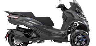 Piaggio MP3 400 Sport 2025 vs Piaggio MP3 310 2025