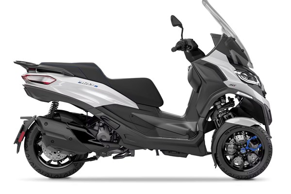Piaggio MP3 400 Sport () - Bild 2