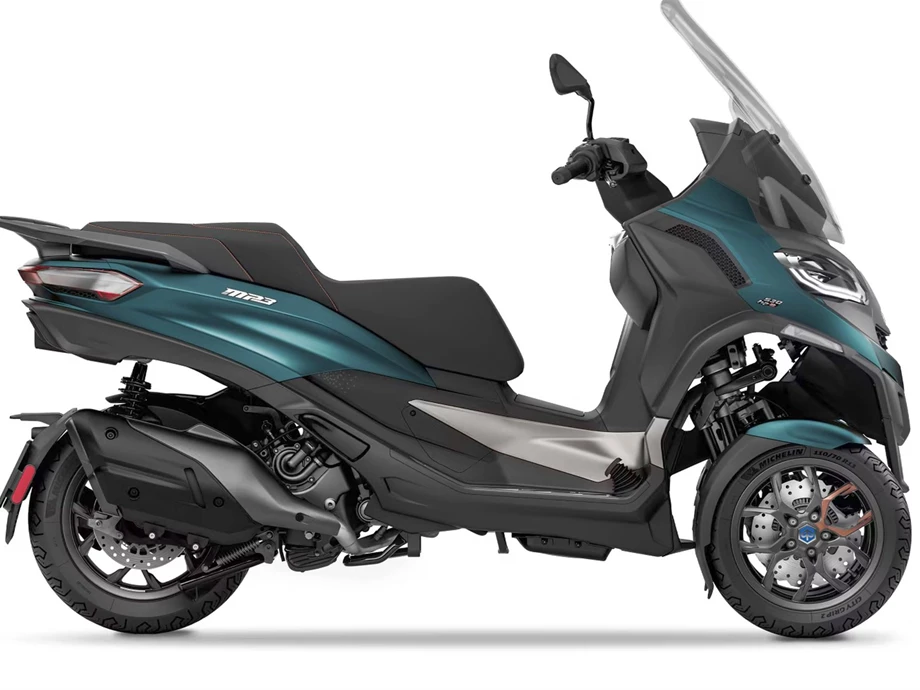 Piaggio MP3 530 HPE Exclusive Bild 1: Piaggio MP3 530 HPE Exclusive