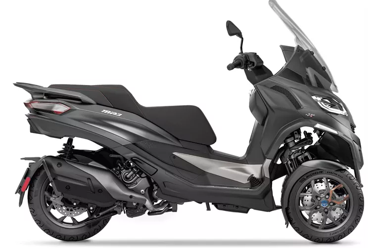 Piaggio MP3 530 HPE Exclusive 2025 Piaggio MP3 530 HPE Exclusive 2025