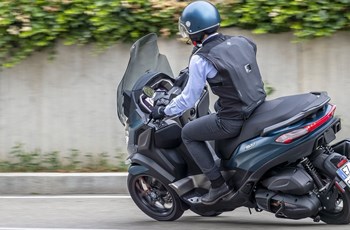 Piaggio MP3 530 HPE Exclusive 2025 - Bild 6 Piaggio MP3 530 HPE Exclusive 2025 - Bild 6