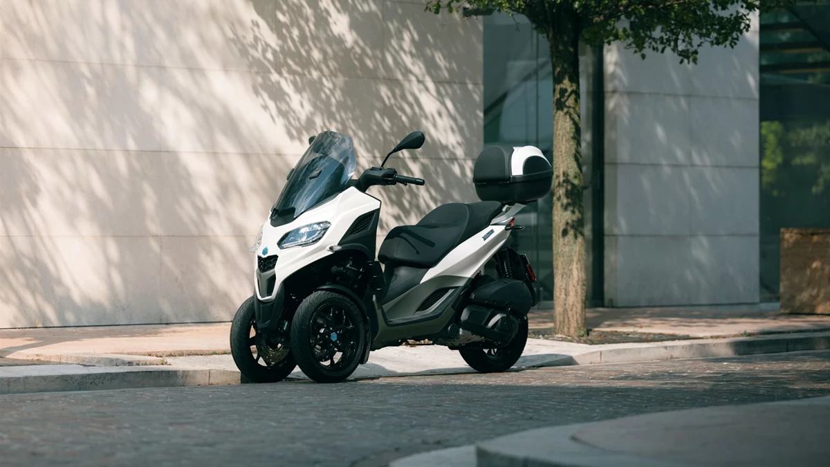 Piaggio MP3 310 Bild 3: Piaggio MP3 310