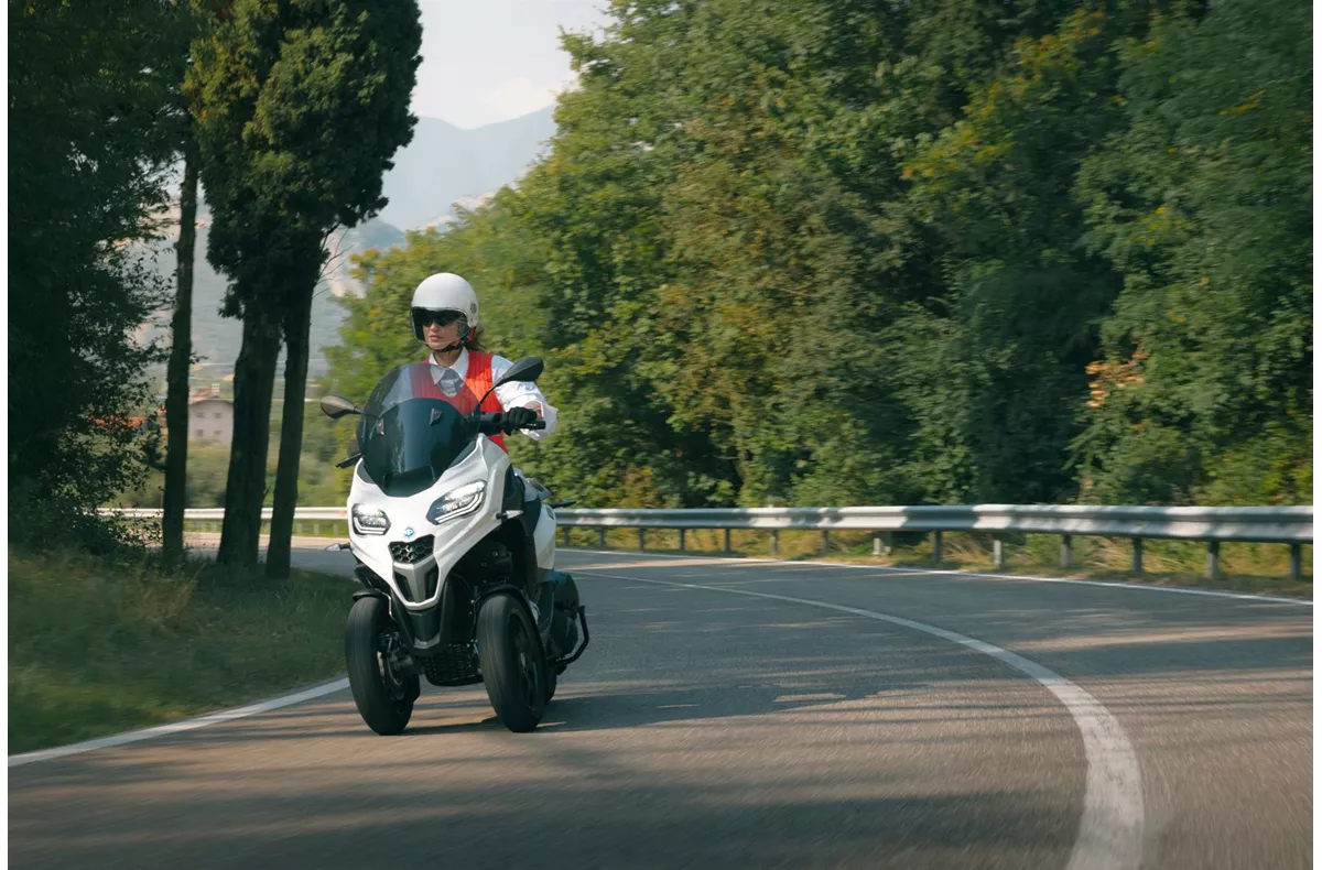 Piaggio MP3 310 Piaggio MP3 310